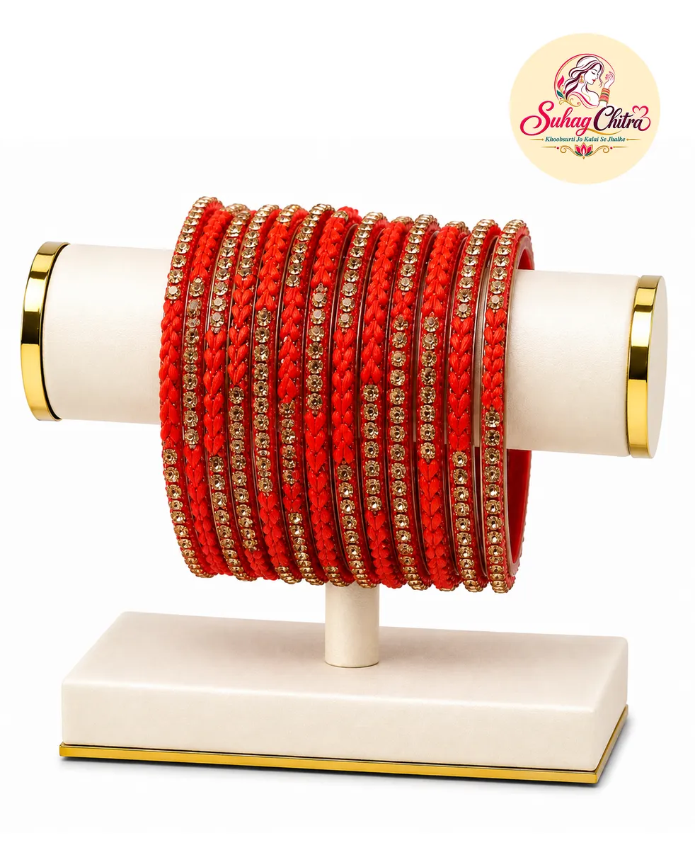 Braid Sparkle Bangle Set in Red